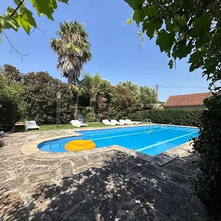 Residencia Louras Pansiyon *